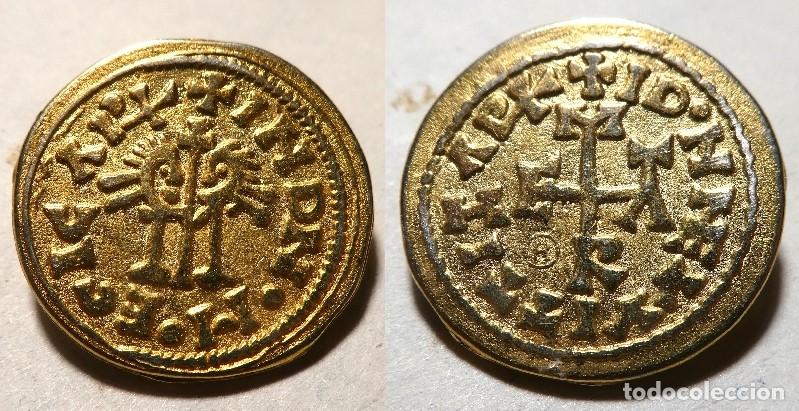 Reproducciones billetes y monedas: R&eacute;plica de un trem&iacute;s (o triente) de oro visigodo, reyes &Eacute;gica y Witiza