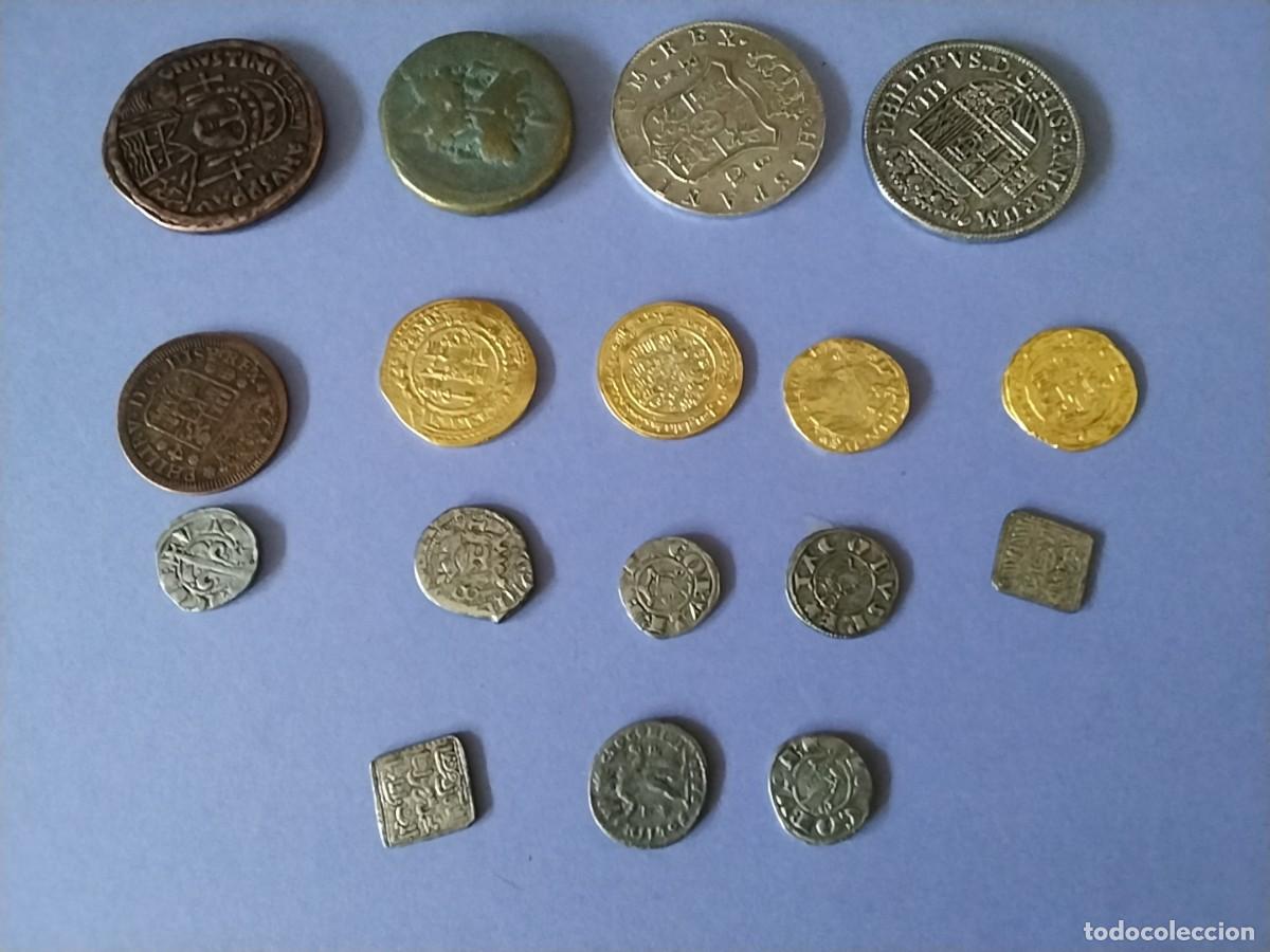 Reproducciones billetes y monedas: Lote monedas antiguas