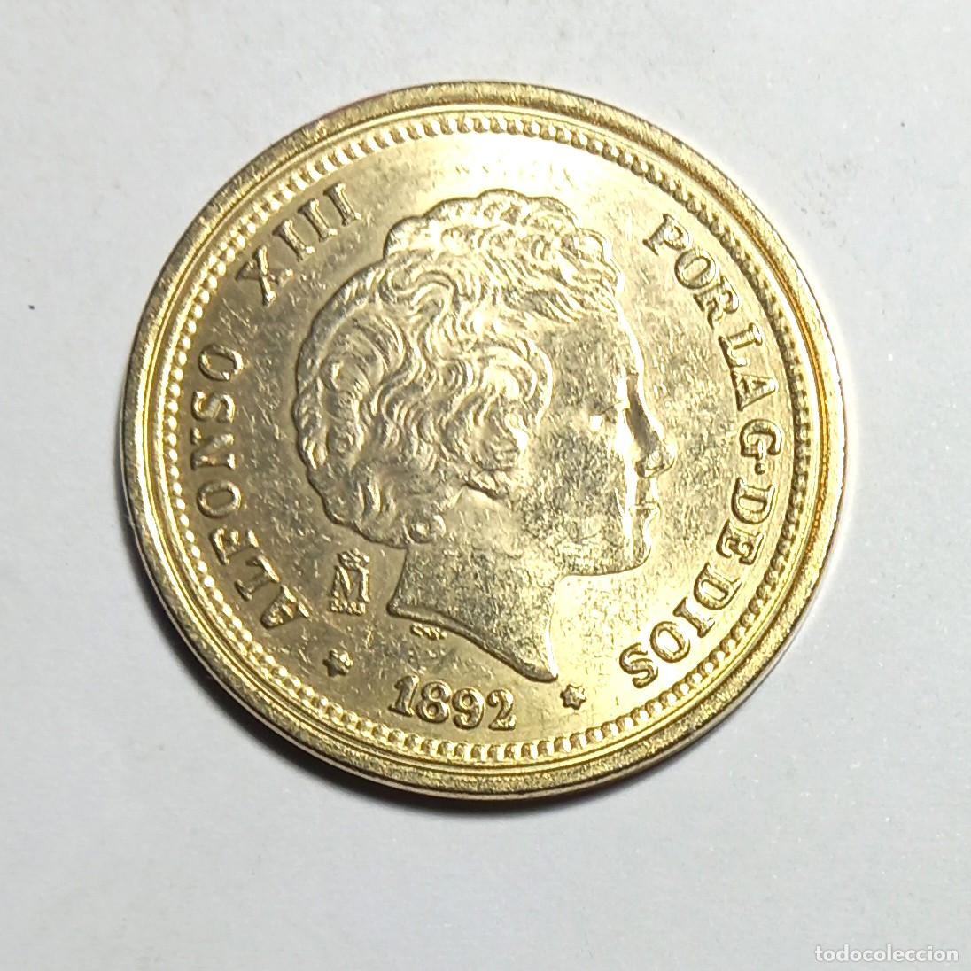 Reproducciones billetes y monedas: R&eacute;plica moneda de Alfonso XIII- ba&ntilde;o oro 24 kt. ,Ceca Real Casa de la Moneda