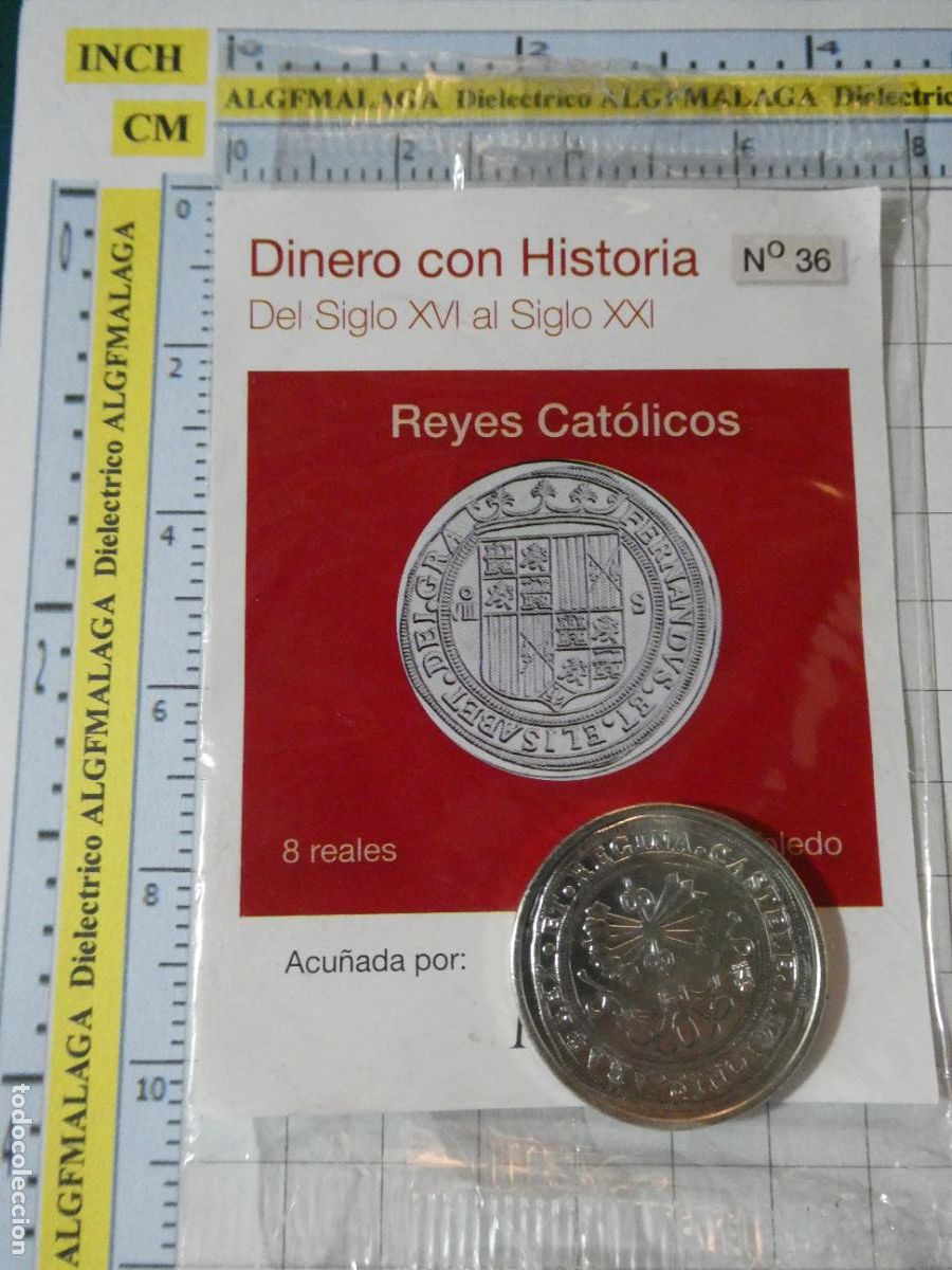 Reproducciones billetes y monedas: MONEDA REPRODUCCI&Oacute;N N&ordm; 36 8 REALES DE LOS REYES CAT&Oacute;LICOS BA&Ntilde;O PLATA COLECCION DINERO CON HISTORIA