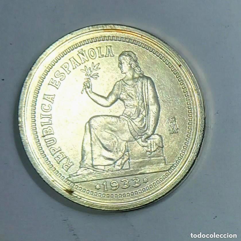 Reproducciones billetes y monedas: R&eacute;plica moneda de II Rep&uacute;blica -ba&ntilde;o plata pura-.,Ceca Real Casa de la Moneda