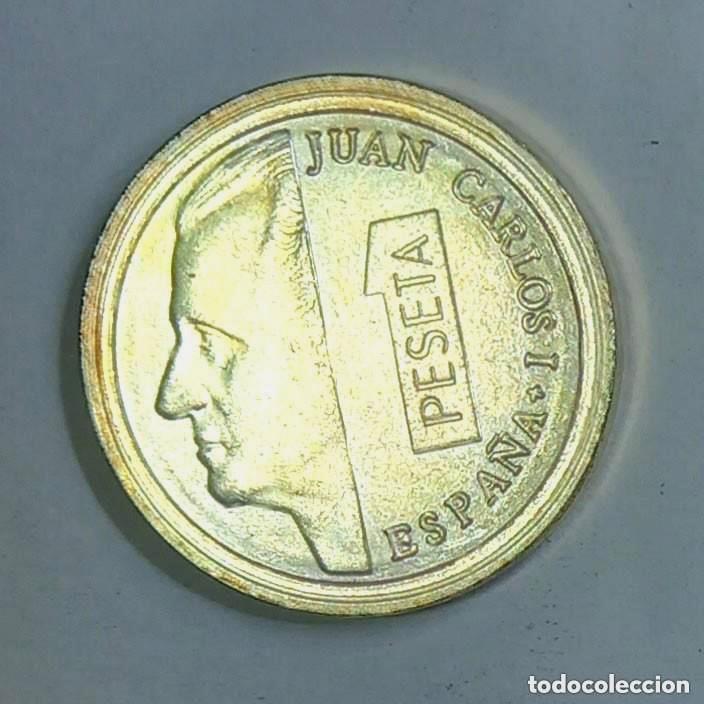 Reproducciones billetes y monedas: R&eacute;plica moneda de Juan Carlos I -ba&ntilde;o plata pura-.,Ceca Real Casa de la Moneda
