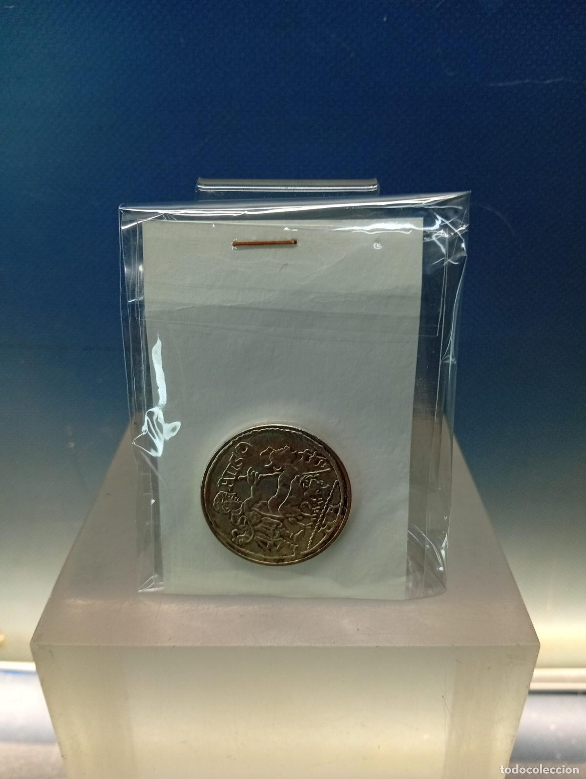 Reproducciones billetes y monedas: R&eacute;plica de moneda Ausona