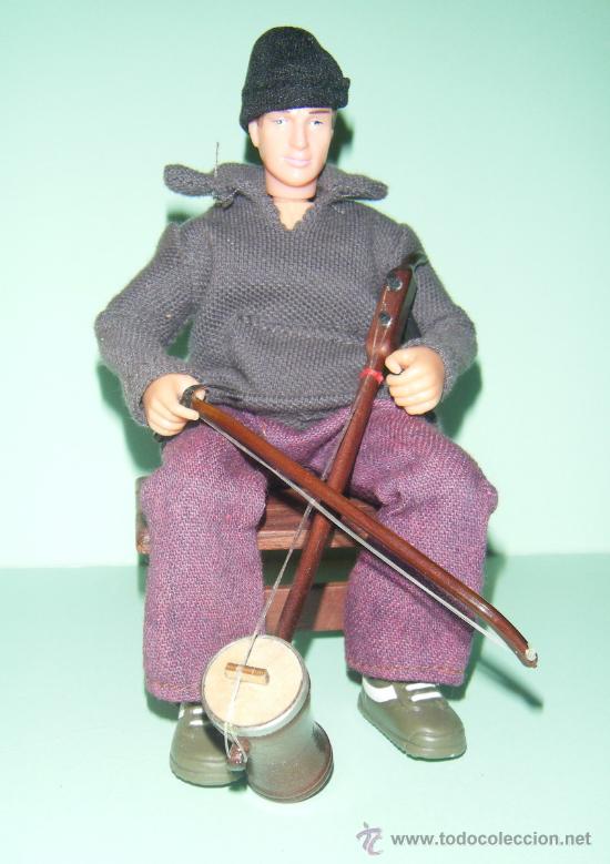 Reproducciones figuras de acci&oacute;n: INSTRUMENTO - Foto 1