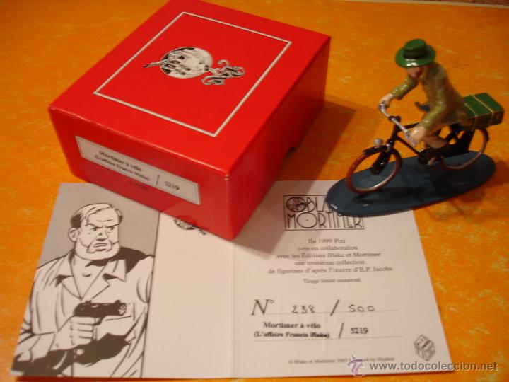Reproducciones figuras de acci&oacute;n: FIGURA DE PLOMO PIXI BLAKE Y MORTIMER . MORTIMER EN BICICLETA - A VELO N&ordm; 238 DE 500 .