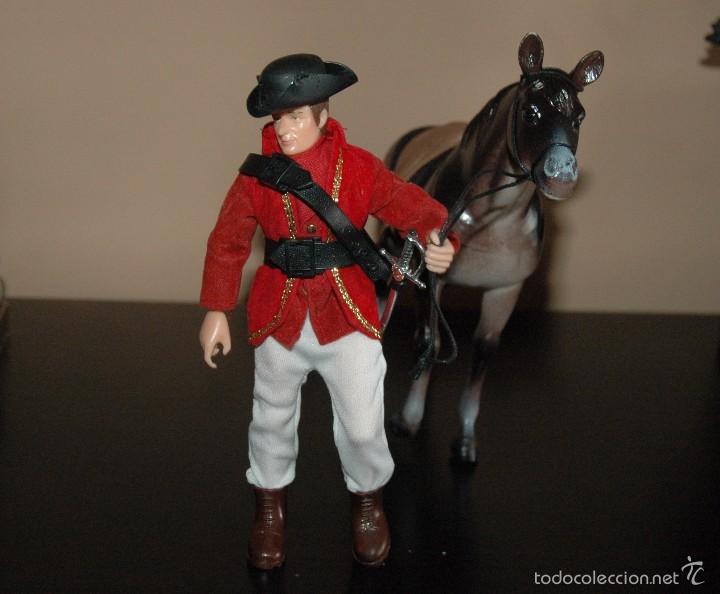 Reproducciones Figuras de Acción: Madelman mde. Histórico. oeste. George Washington. casaca roja a caballo - Foto 3 - 56590093