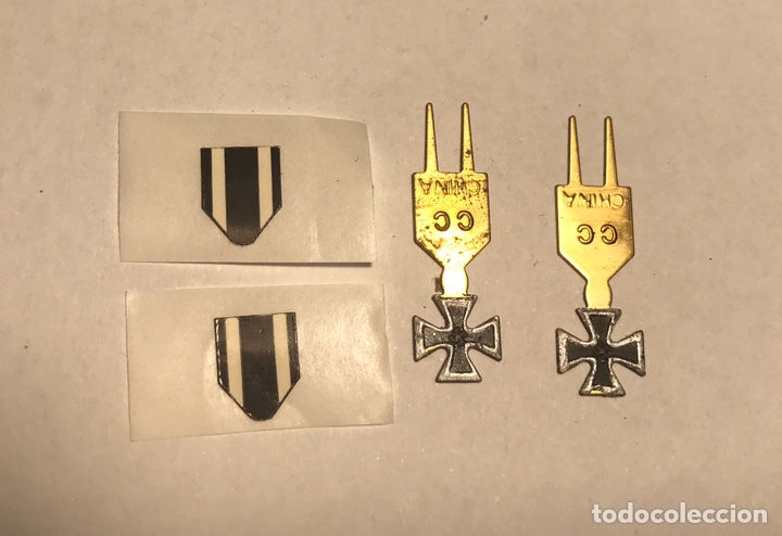 Reproductions of Action Figures: Geyperman medallas