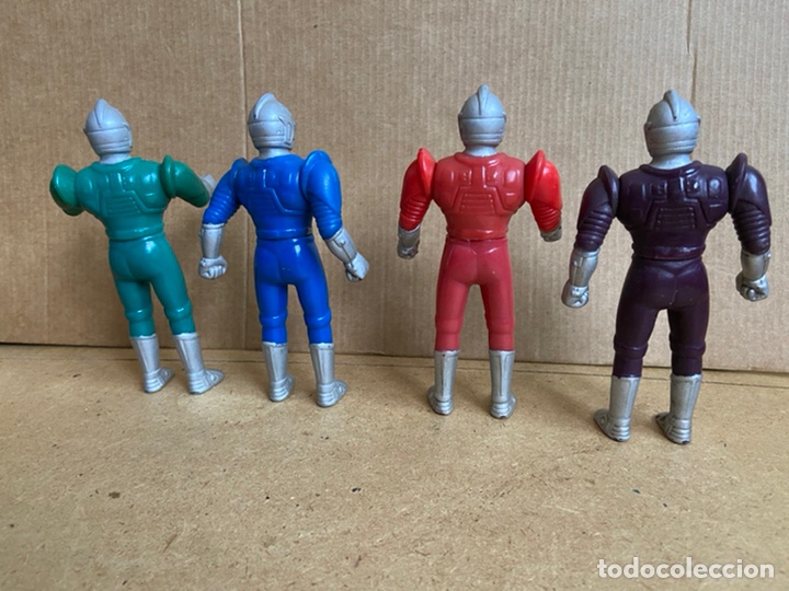 Reproducciones Figuras de Acción: Pequeña colección de figuras bootleg fake similares a power rangers, bioman, ultraman, etc... - Foto 3 - 210752532