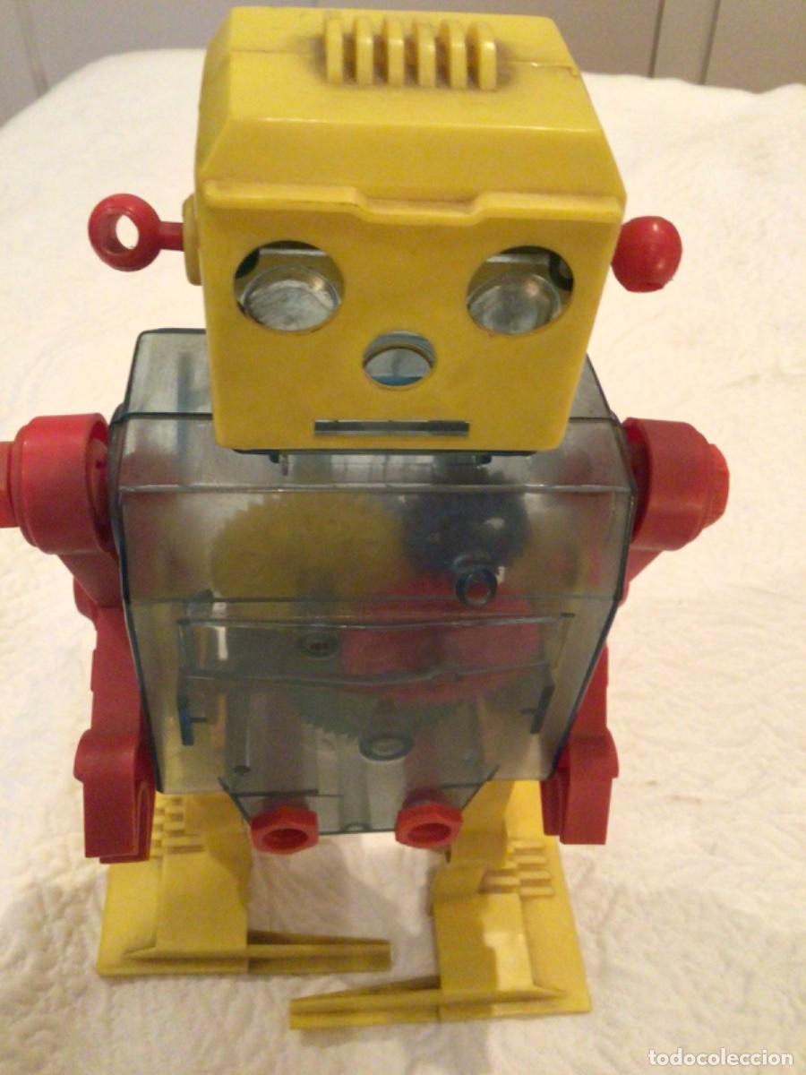 Reproducciones figuras de acci&oacute;n: Antiguo robot Lemssa - Foto 1