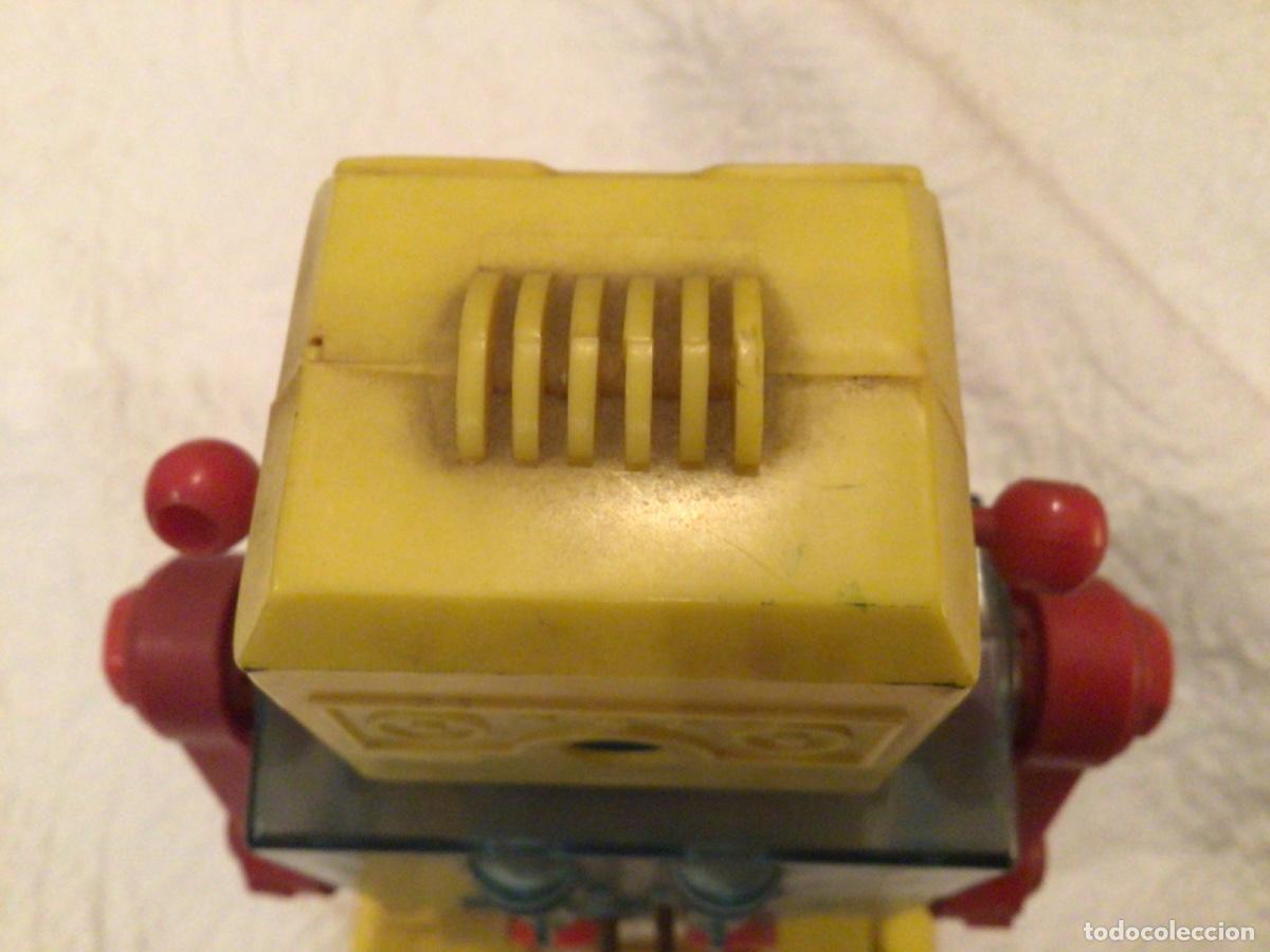 Reproducciones figuras de acci&oacute;n: Antiguo robot Lemssa - Foto 4