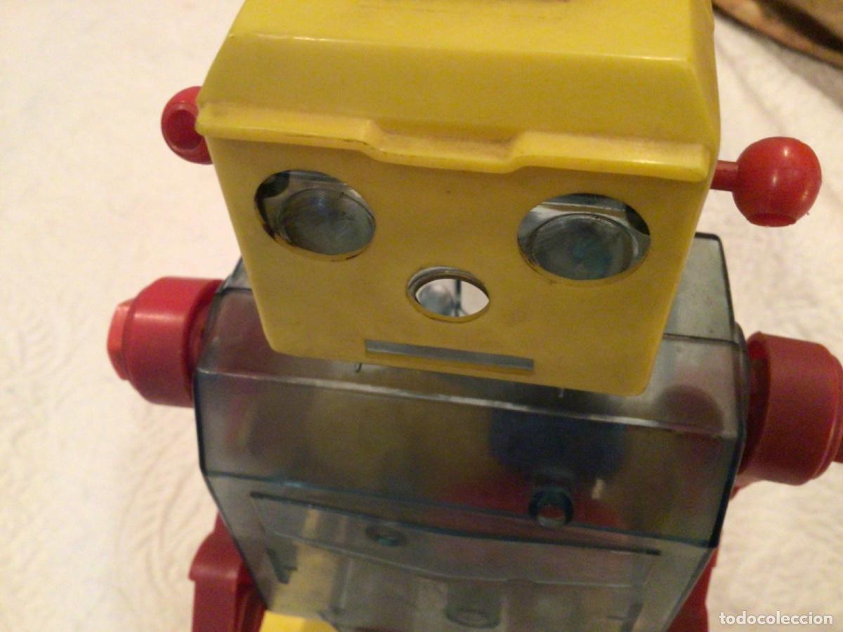 Reproducciones figuras de acci&oacute;n: Antiguo robot Lemssa - Foto 9