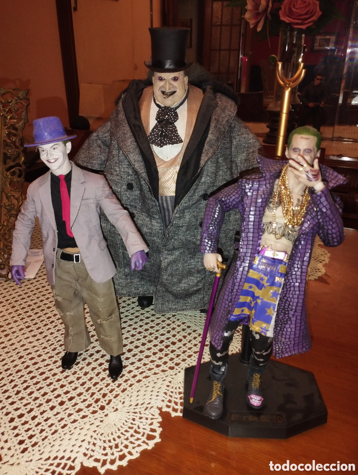 Reproducciones figuras de acci&oacute;n: Figuras villanos Batman ping&uuml;ino, jokers