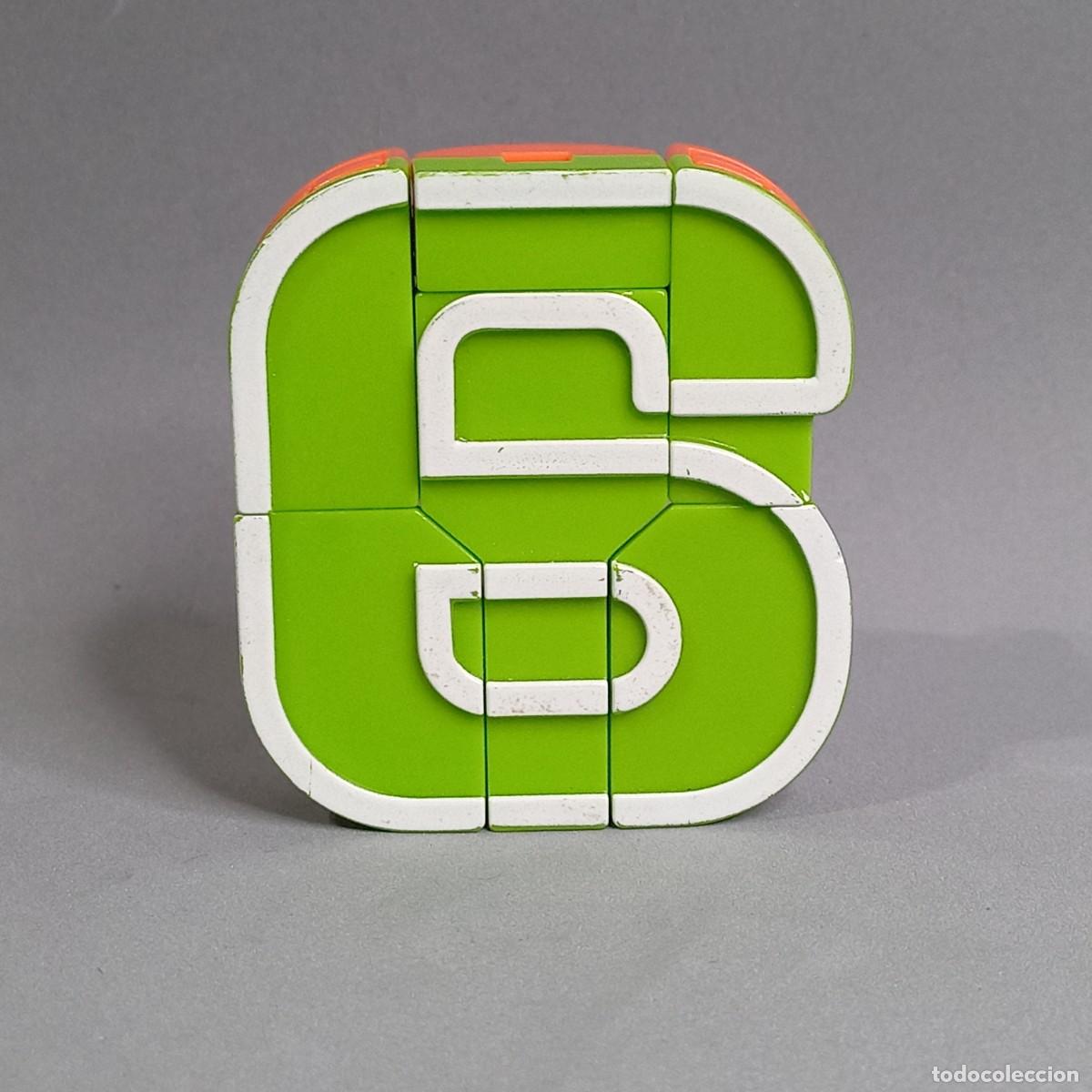 Reproducciones figuras de acci&oacute;n: 6SMIC. Letrabots Equipo Numbers Planet Fluo de Cicaboom (tambi&eacute;n llamados Numerabots). N&uacute;mero 6