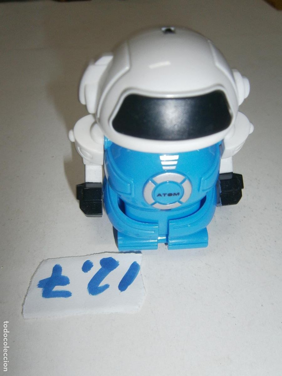 Reproducciones figuras de acci&oacute;n: --- MINI ROBOT ATOM ---