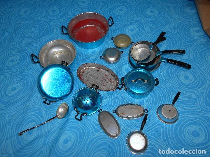 Reproducciones mu&ntilde;ecas espa&ntilde;olas: LOTE ANTIGUOS CACHARRITOS DE PLASTICO - Foto 1