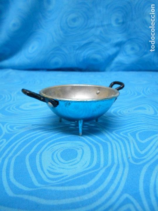 Reproducciones mu&ntilde;ecas espa&ntilde;olas: LOTE ANTIGUOS CACHARRITOS DE PLASTICO - Foto 9