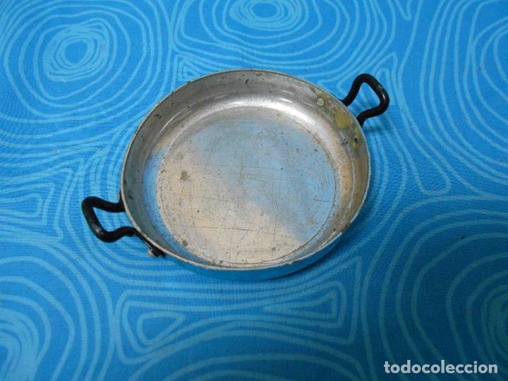 Reproducciones mu&ntilde;ecas espa&ntilde;olas: LOTE ANTIGUOS CACHARRITOS DE PLASTICO - Foto 26