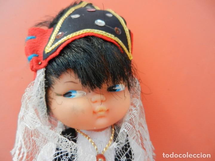 Reproducciones mu&ntilde;ecas espa&ntilde;olas: MU&Ntilde;ECA TRAJE T&Iacute;PICO DE ESPA&Ntilde;A. - Foto 2