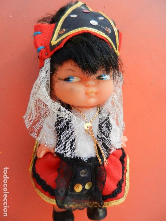 Reproducciones mu&ntilde;ecas espa&ntilde;olas: MU&Ntilde;ECA TRAJE T&Iacute;PICO DE ESPA&Ntilde;A. - Foto 1