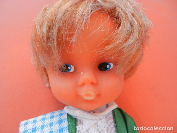 Reproducciones mu&ntilde;ecas espa&ntilde;olas: MU&Ntilde;ECO TRAJE T&Iacute;PICO DE ESPA&Ntilde;A. - Foto 2