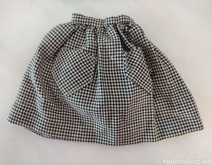 Reproducciones mu&ntilde;ecas espa&ntilde;olas: Falda mu&ntilde;eca sin marca tipo Nancy - Foto 1
