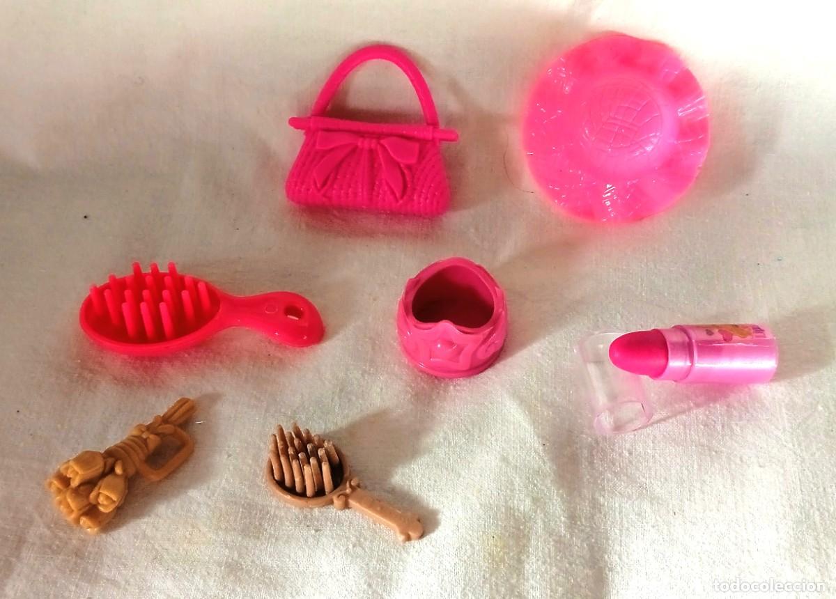 Reproducciones mu&ntilde;ecas espa&ntilde;olas: ACCESORIOS MU&Ntilde;ECA BARBIE-SIMILAR - Foto 1