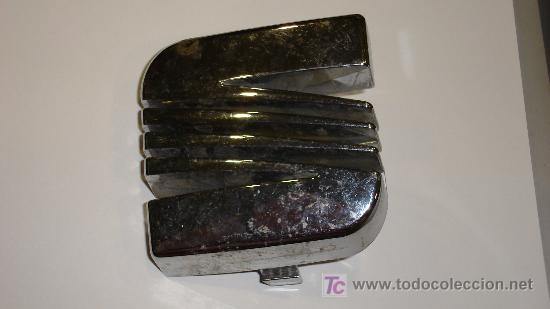 Coches y motocicletas: LOGOTIPO DE SEAT - Foto 1