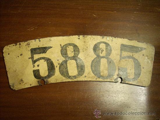 Automobili e Motociclette: ANTIGUA MATRICULA DE MOTOCICLETA DE HIERRO PINTADO