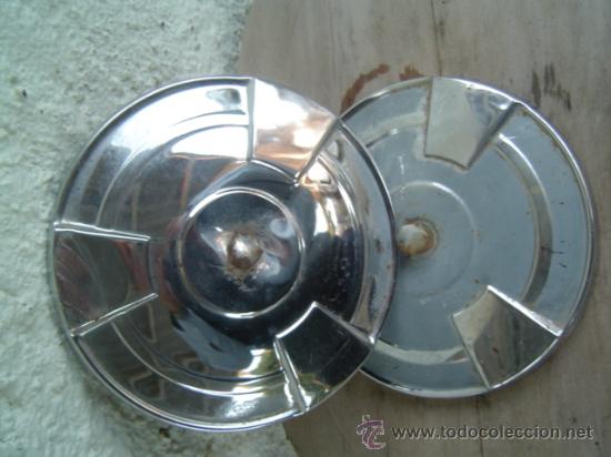 Coches y motocicletas: 2 TAPACUBOS - Foto 1