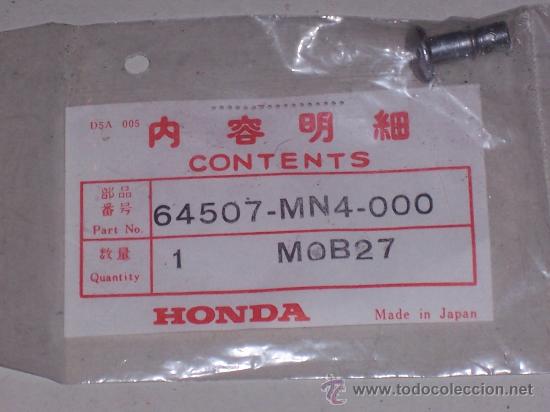 Automobili e Motociclette: TORNILLO ROSCA ESPECIAL EN SU BLISTER Y CON REFERENCIA DE MOTO HONDA ( REPUESTO ANTIGUO RARO )