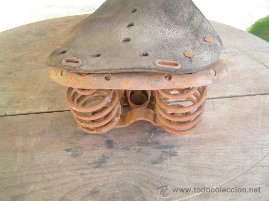 Coches y motocicletas: ANTIGUO SILLIN BICICLETA - Foto 4