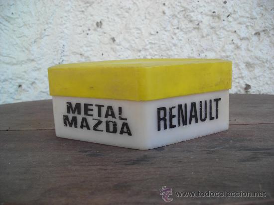 Automobili e Motociclette: CAJA COM BOMBILAS RENAULT METAL MAZDA