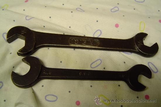 Voitures et Motocyclettes: 2 Llaves antiguas de mecanico de diferentes medidas