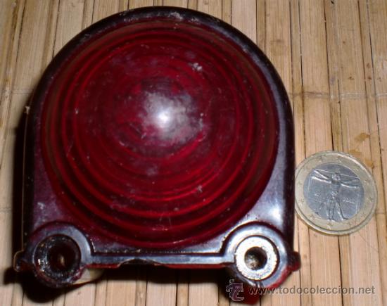 Coches y motocicletas: Luz trasera de renault 4? - Foto 1