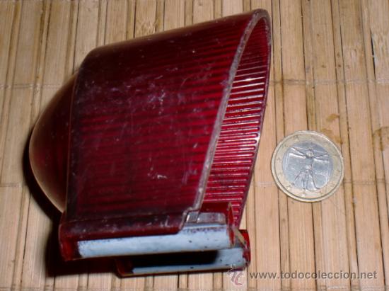 Coches y motocicletas: Luz trasera de renault 4? - Foto 2