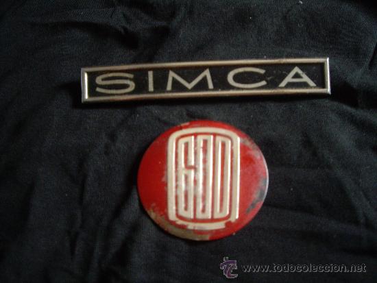 Coches y motocicletas: DOS ESCUDOS ORIGINALES DE SEISCIENTOS Y SIMCA - Foto 1
