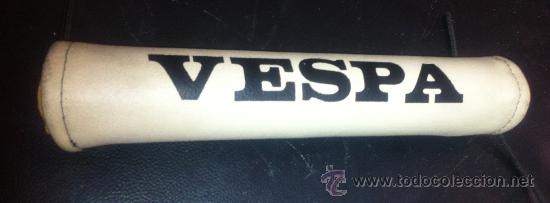Coches y Motocicletas: Embellecedor proteccion cubremanillar  portaequipajes VESPA morcilla churro chorizo espuma protector