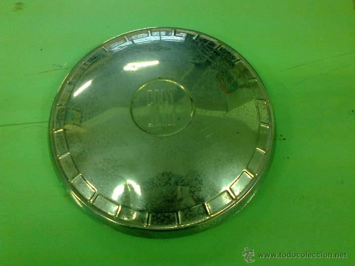 Coches y motocicletas: TAPACUBOS SEAT - Foto 1
