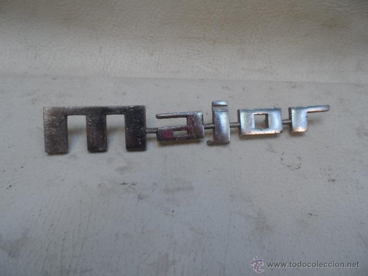 Automobili e Motociclette: insignia coche antiguo major de renault ??