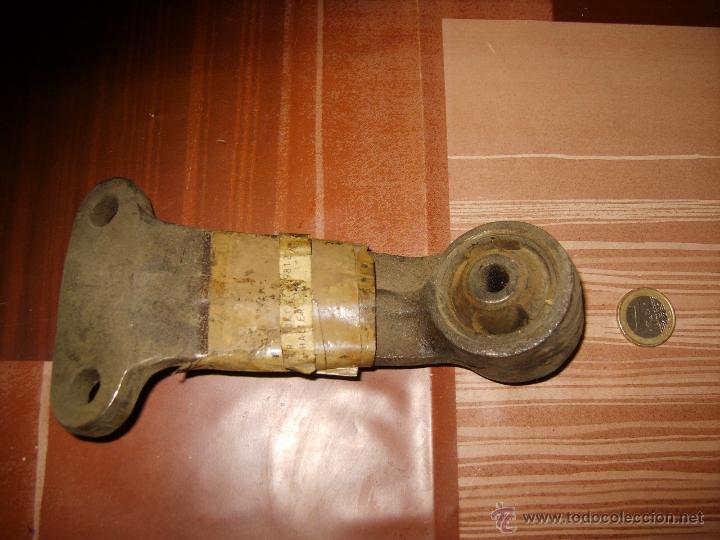 Automobili e Motociclette: SOPORTE MOD. UKC9812 (ROVER)