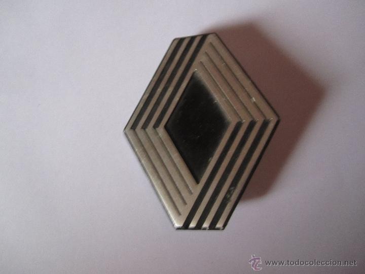 Coches y motocicletas: anagrama renault 4 logo - Foto 1