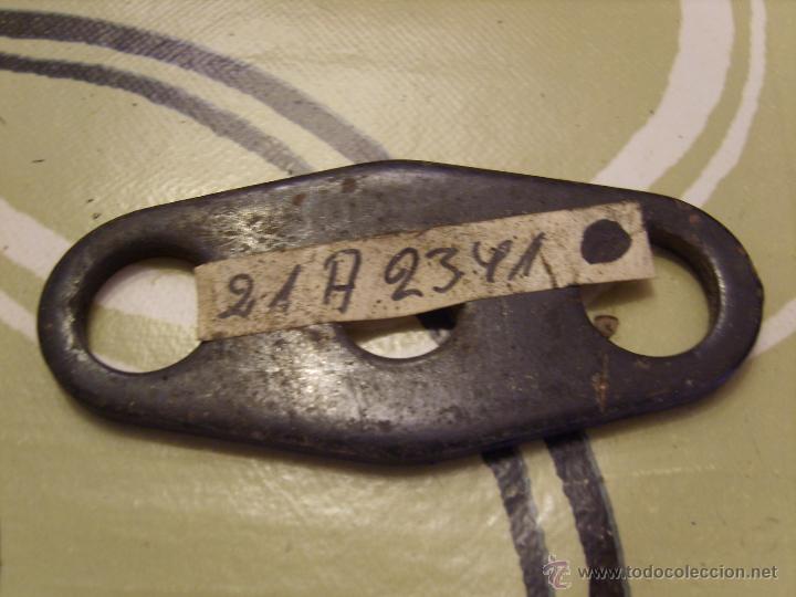 Automobili e Motociclette: MINI 21A2341 - SEPARADOR SUBCHASIS DELANTERO (CLASSIC MINI)
