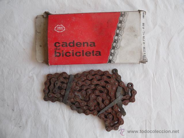 Coches y motocicletas: ANTIGUA CADENA DE BICICLETA MARCA IRIS. - Foto 1