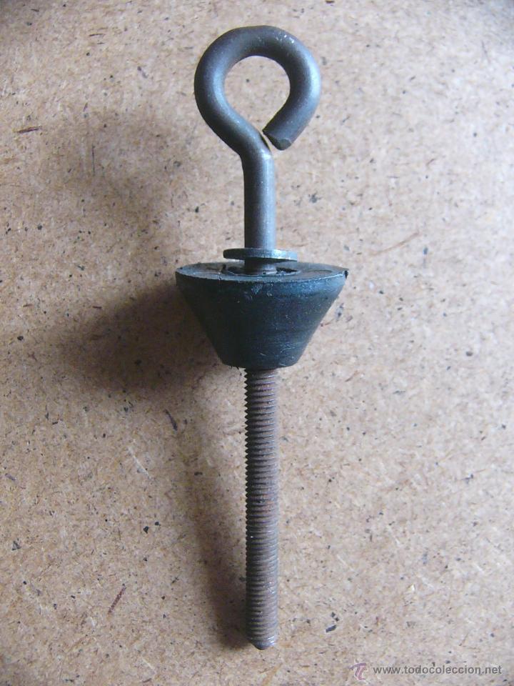 Autos und Motorr&auml;der: Tornillo original rueda de recambio Ford Capri 2.0 S para llantas de aluminio de cruz
