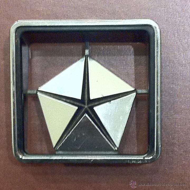 Coches y Motocicletas: LOGOTIPO - INSIGNIA CHRYSLER.