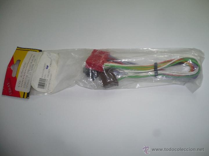 Autos und Motorr&auml;der: CONECTOR PREINSTALACION AUTORADIO RENAULT NORMA ISO.