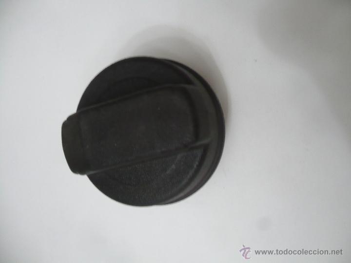 Automobili e Motociclette: TAPON DE COMBUSTIBLE  SEAT SKODA AUDI WOLKSWAGEN.