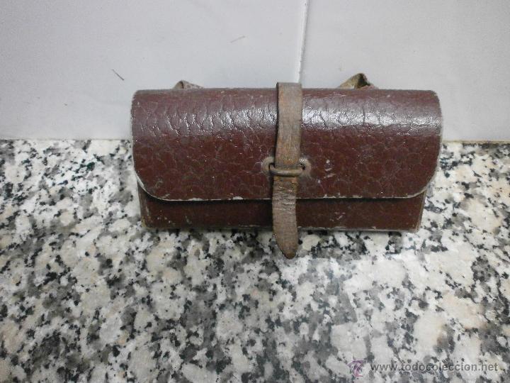 Coches y Motocicletas: ANTIGUA CARTERA HERRAMIENTAS BICICLETA CARTON