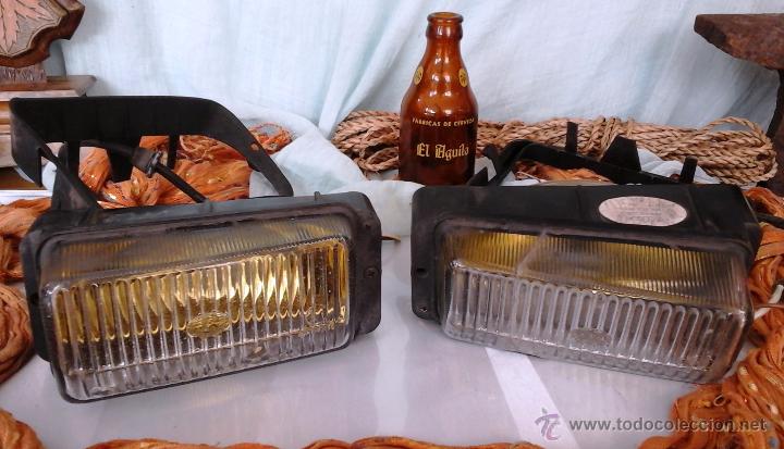 Automobili e Motociclette: FAROS ANTI-NIEBLA DE COCHE AUDI 100 22 E. MARCA HELLA. VIEJOS: