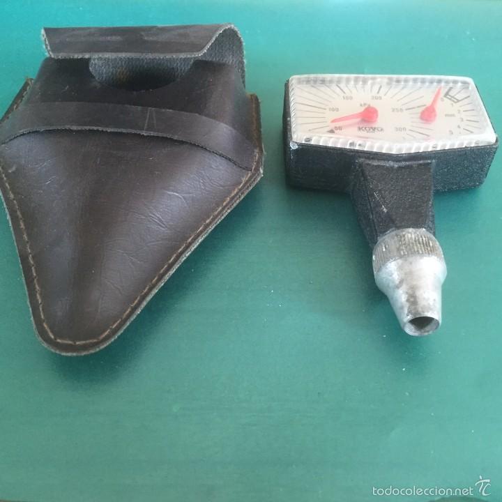 Automobili e Motociclette: Antiguo comprobador de presion de ruedas y mas opciones (antigua Checoslovaquia